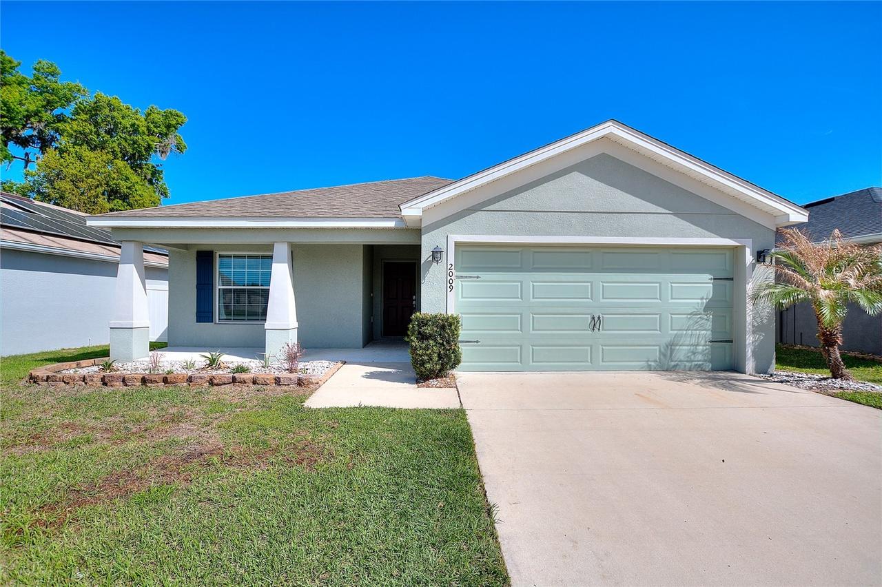 2009 Danes Ct., Lakeland, FL 33810