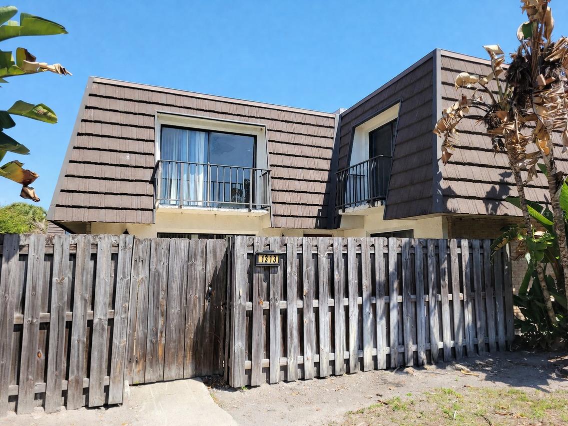 1313 Vista Oaks Cir., Palm Bay, FL 32905