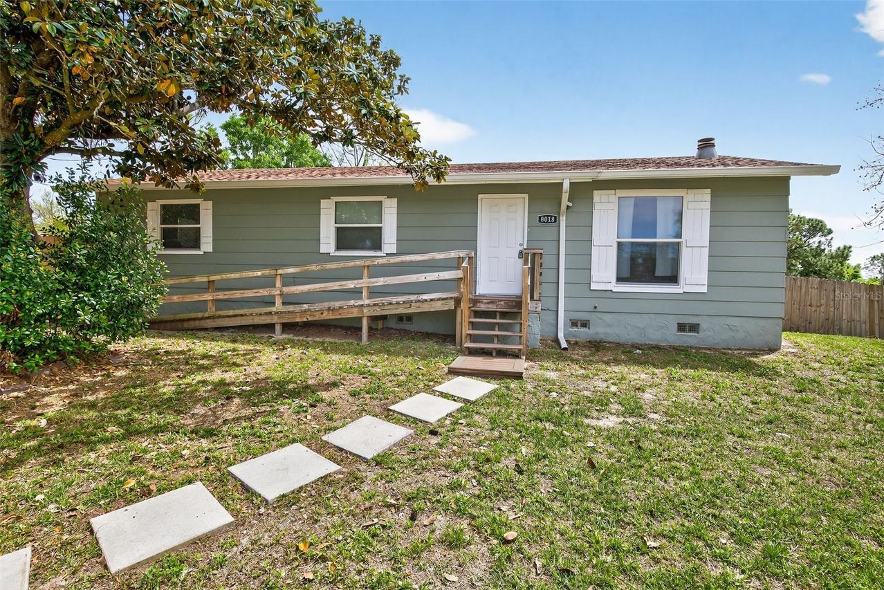 8018 Grovemont Estates Rd., Groveland, FL 34736