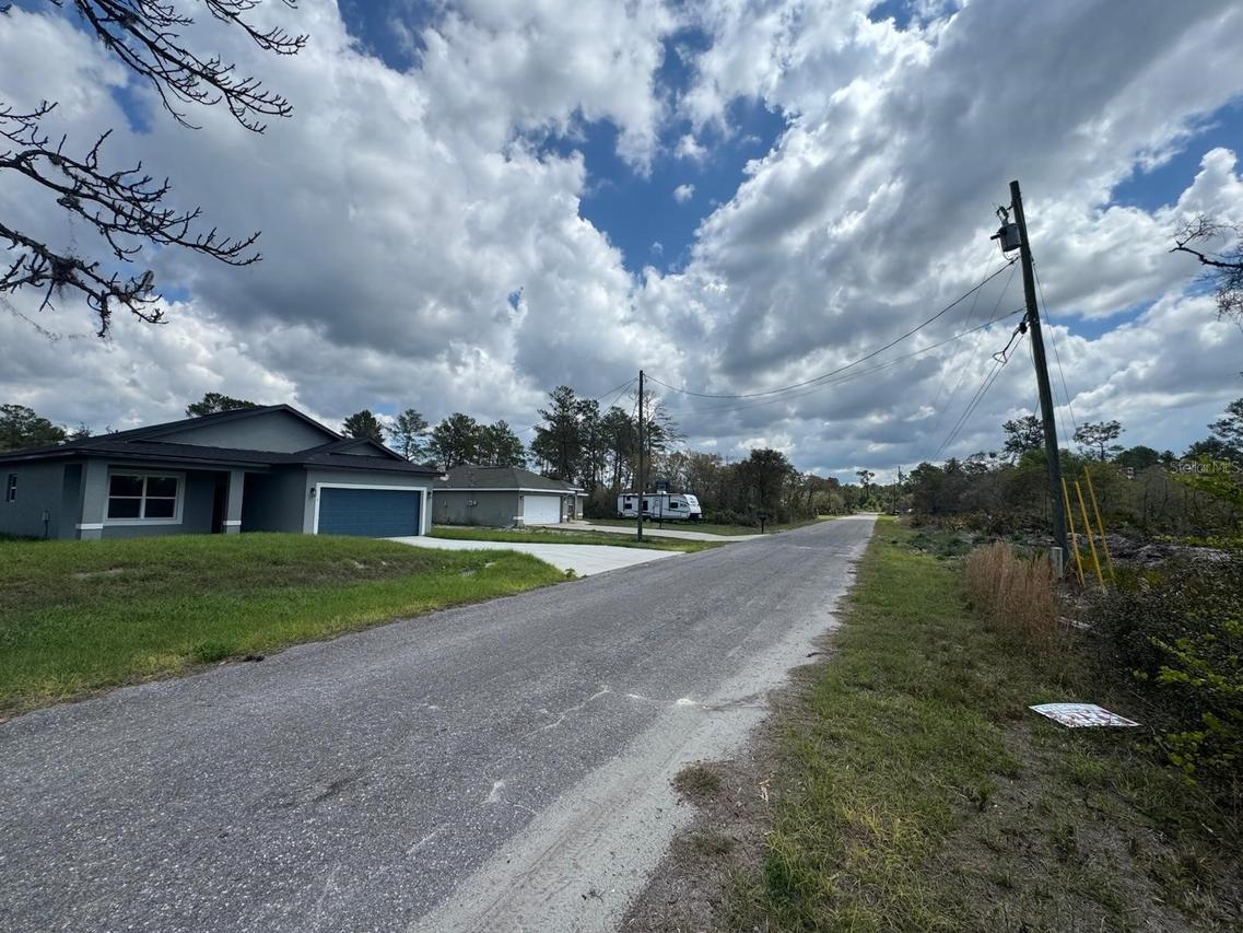 Fisher Loop Pass, Ocklawaha, FL 32179