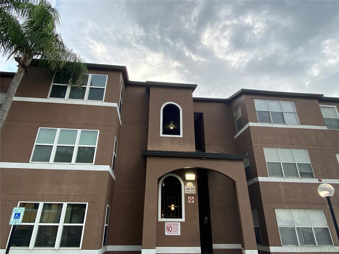 4630 Commander Dr. #1012, Orlando, FL 32822
