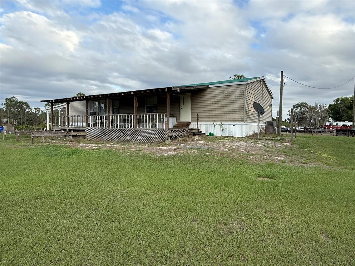 301 Golden Tr., Lake Placid, FL 33852