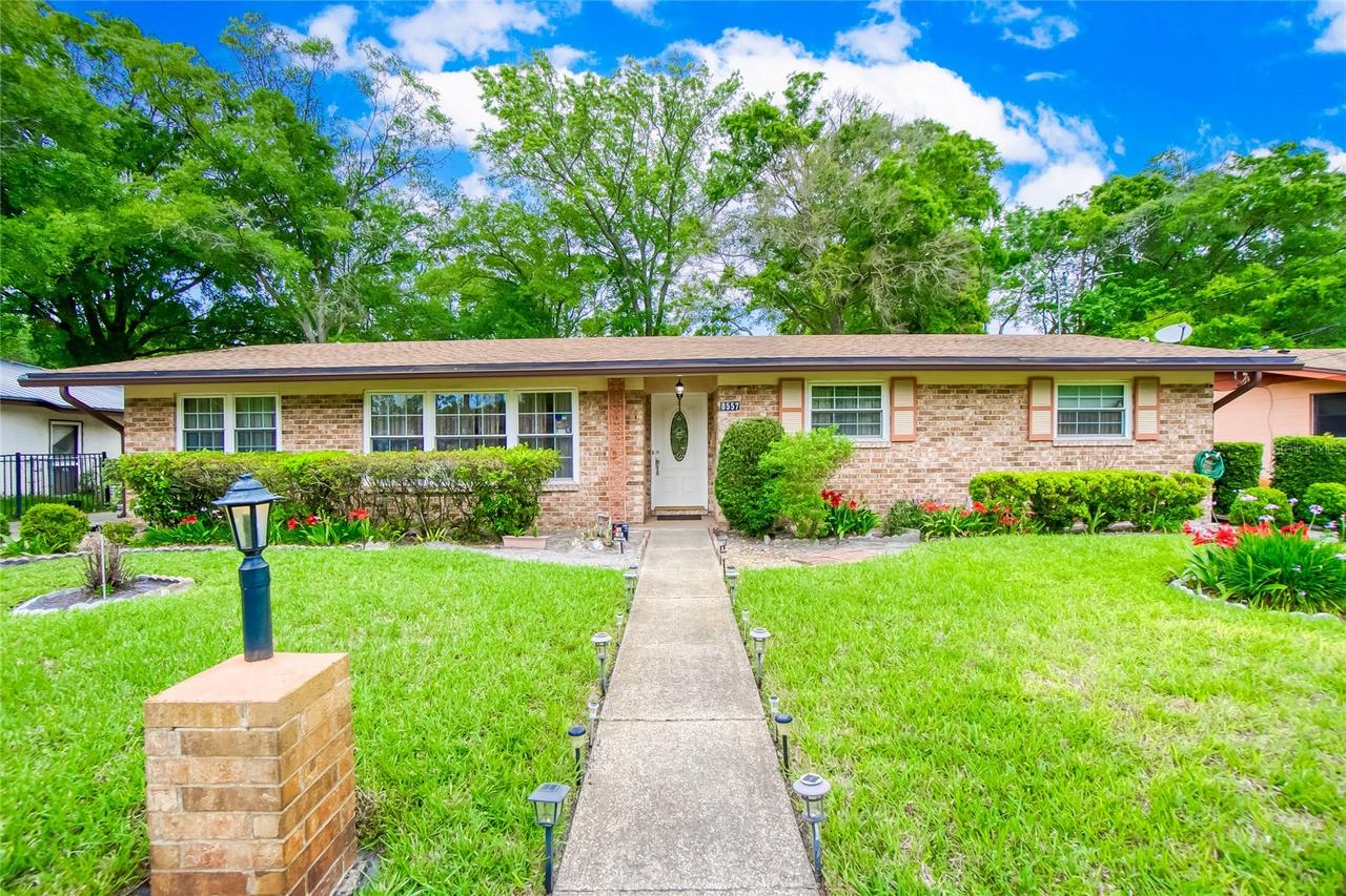 8557 Vermanth Rd., Jacksonville, FL 32211