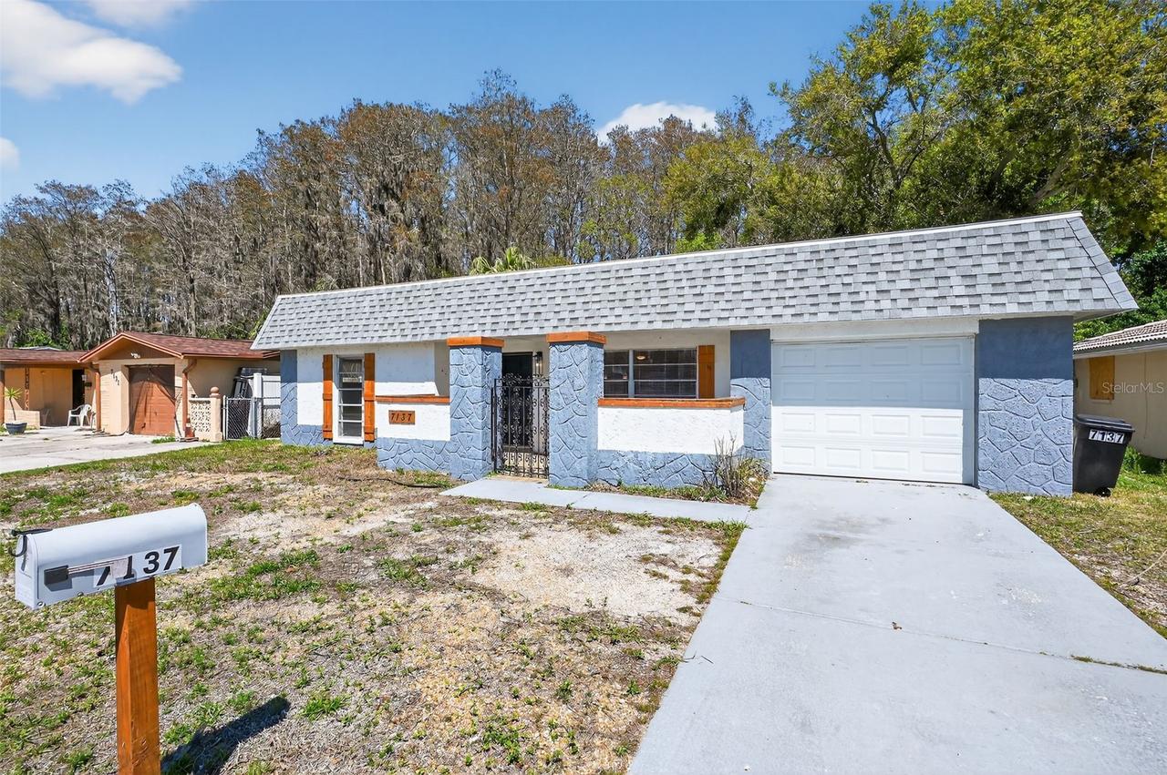 7137 Gulf Highlands Dr., Port Richey, FL 34668