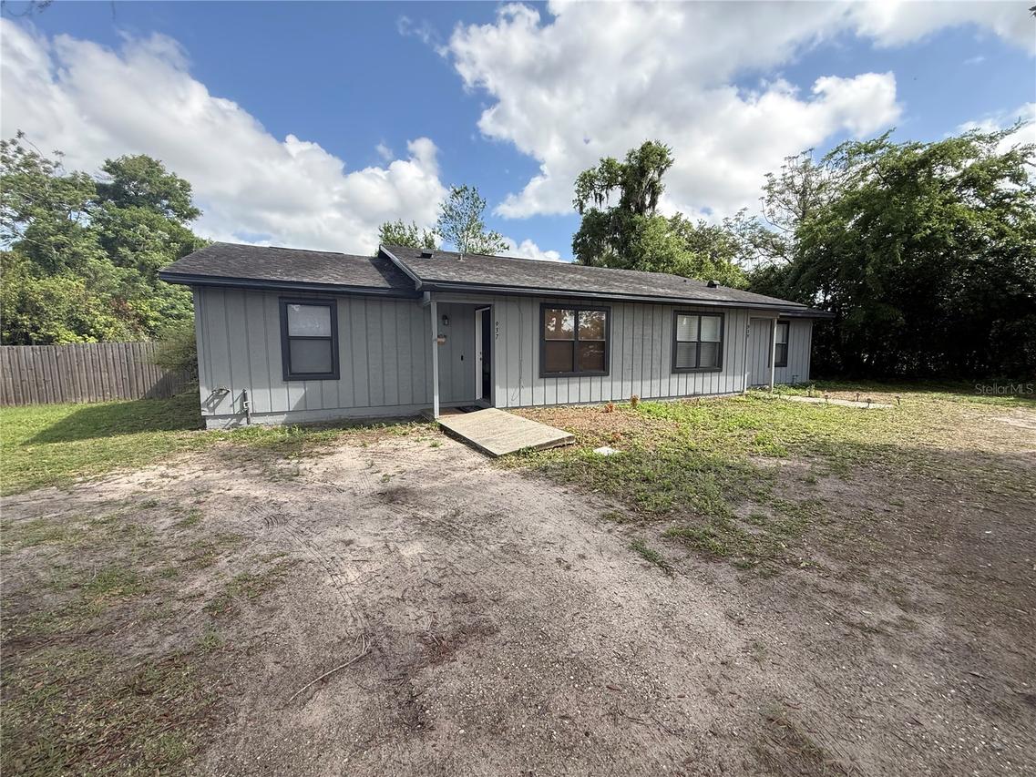 939 Hughey St., Apopka, FL 32703