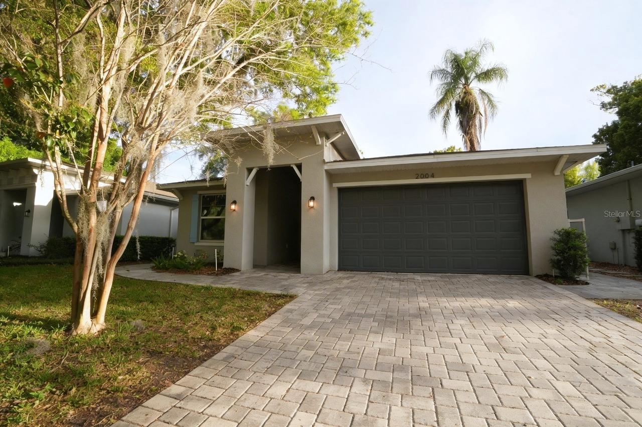 2004 E Grant Ave., Orlando, FL 32806