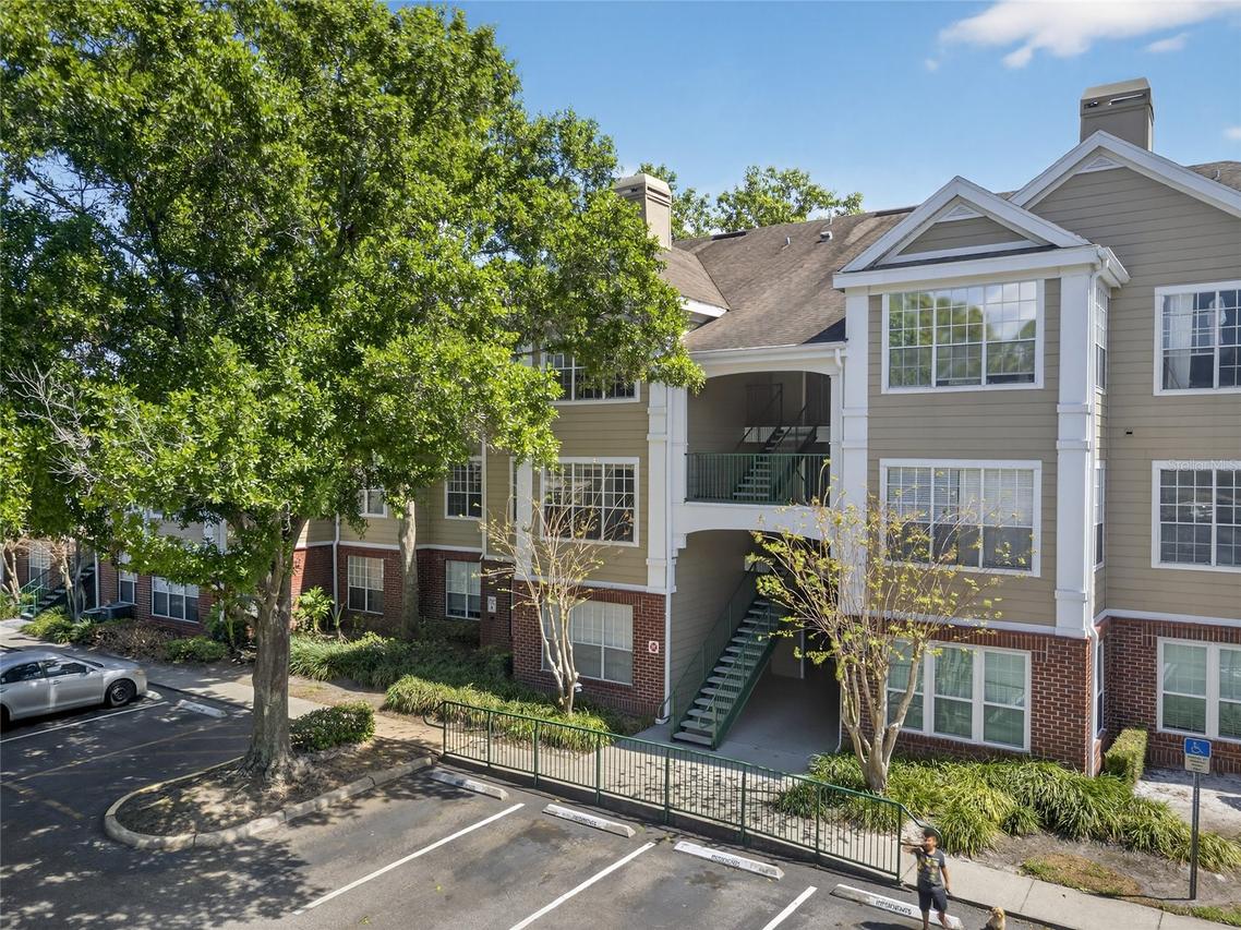 13003 Plantation Park Cir. #1323, Orlando, FL 32821