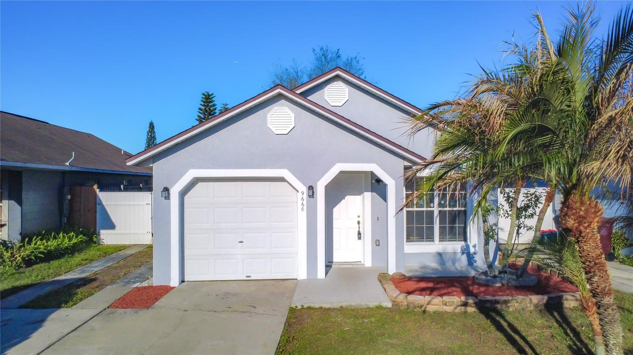 9660 Hollyhill Dr., Orlando, FL 32824