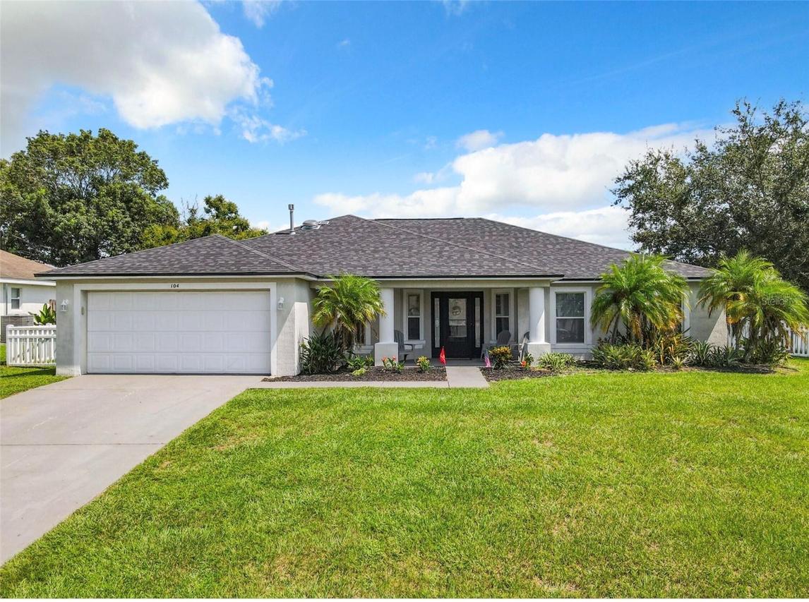 104 Sanderling Dr., Winter Haven, FL 33881