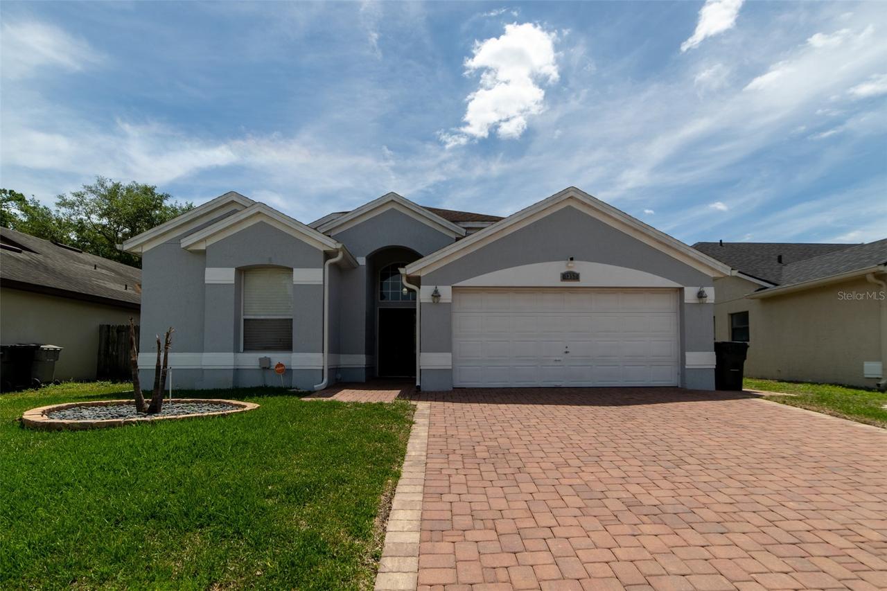 1352 Woodfield Oaks Dr., Apopka, FL 32703