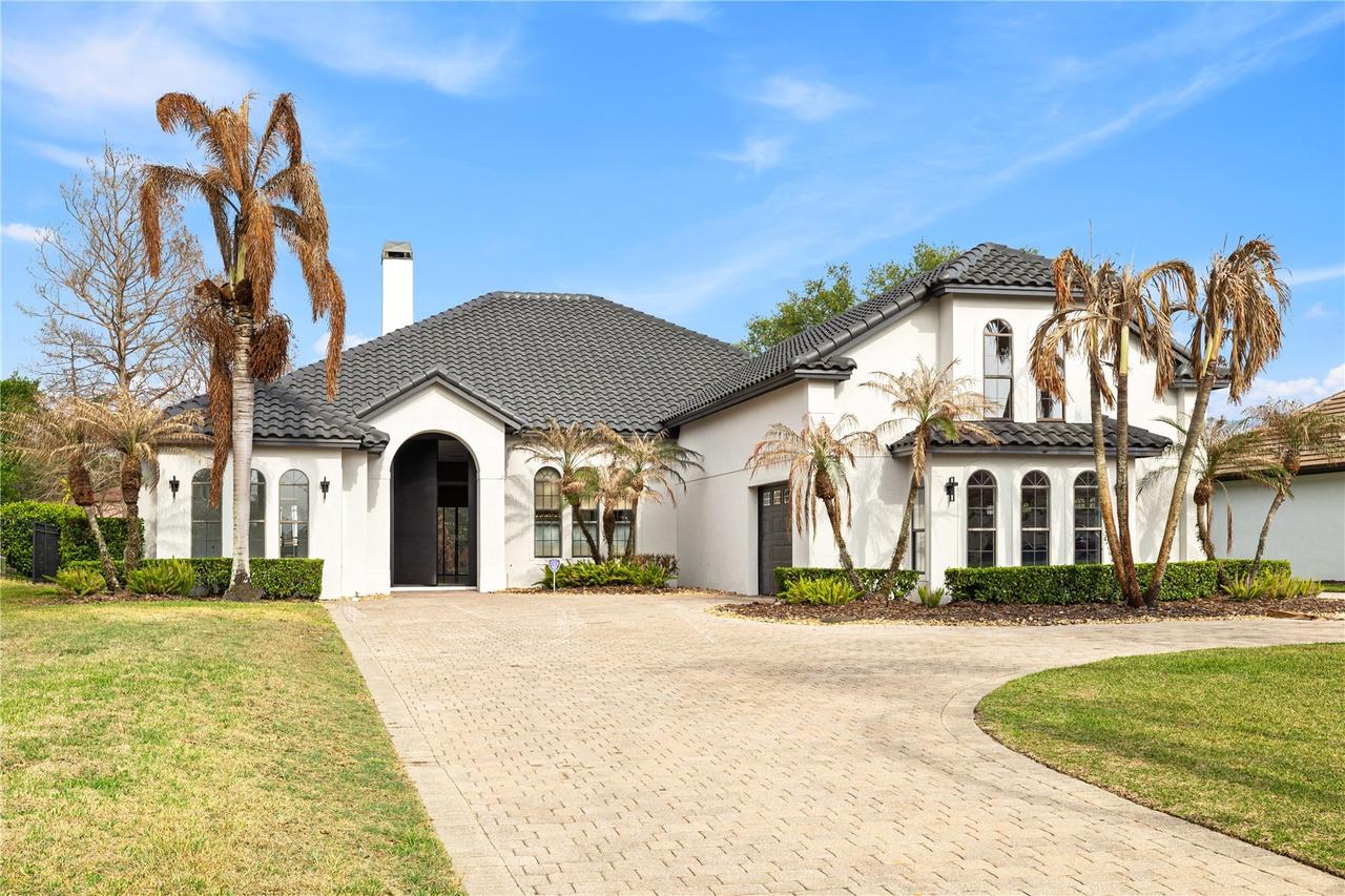 812 Johns Point Dr., Oakland, FL 34787