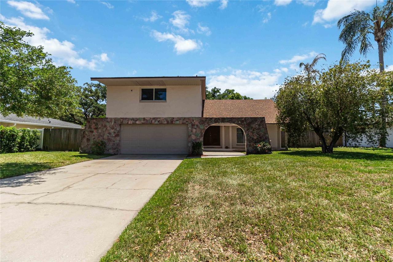 332 Harbour Island Rd., Orlando, FL 32809