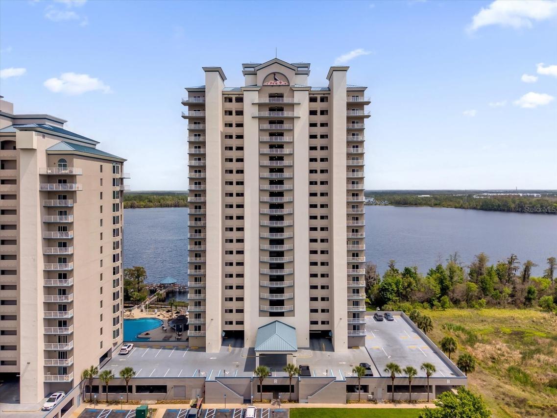 13427 Blue Heron Beach Dr. #402, Orlando, FL 32821