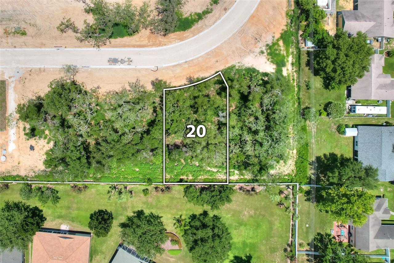 150 Tranquil Mirror Lake Ct. #LOT 20, Clermont, FL 34711