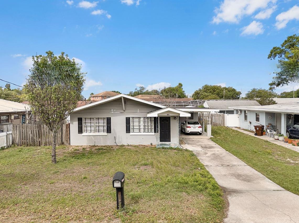 885 N 9th St., Eagle Lake, FL 33839