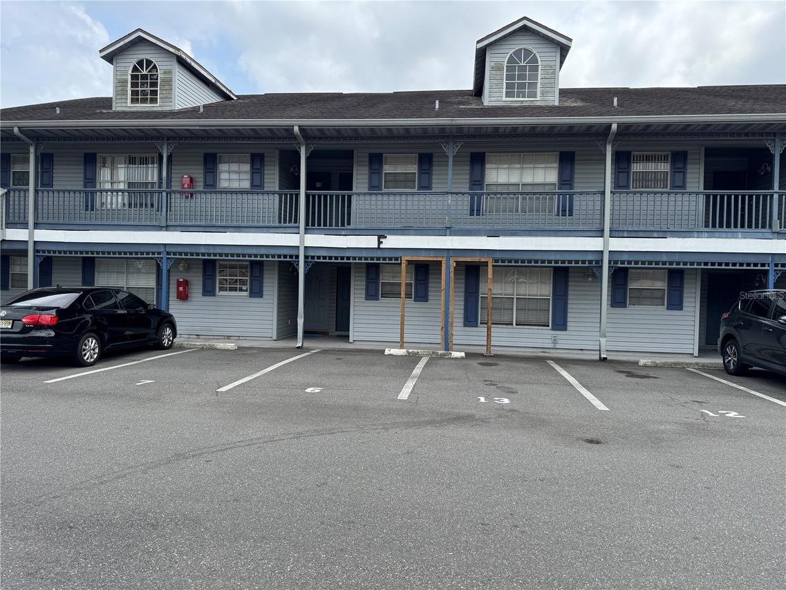 313 Dirksen Dr. #F7, Debary, FL 32713