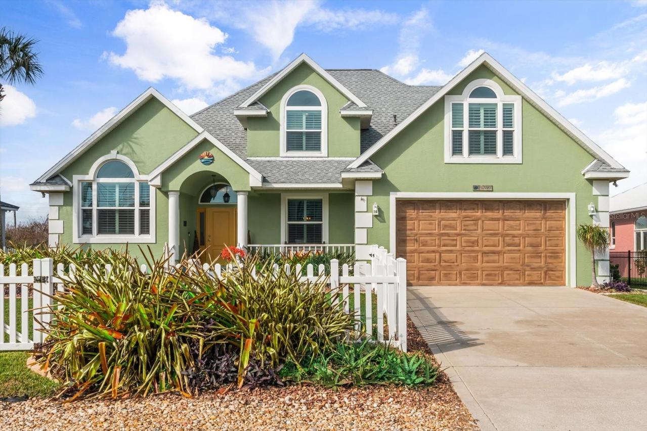 4724 Van Kleeck Dr., New Smyrna Beach, FL 32169