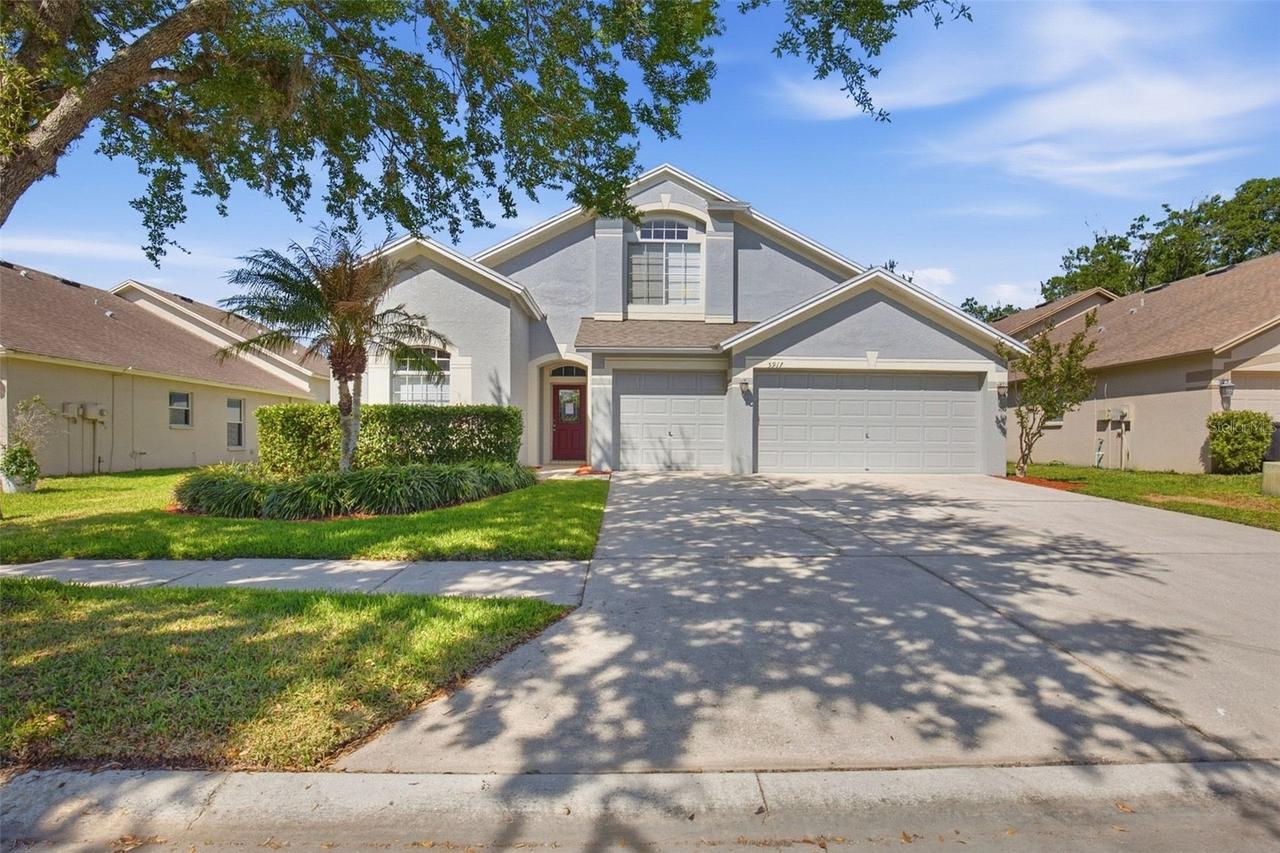 5917 Wedgefield Dr., Zephyrhills, FL 33541