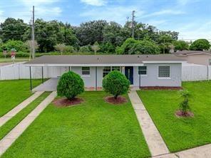 2420 Barksdale Dr., Orlando, FL 32822