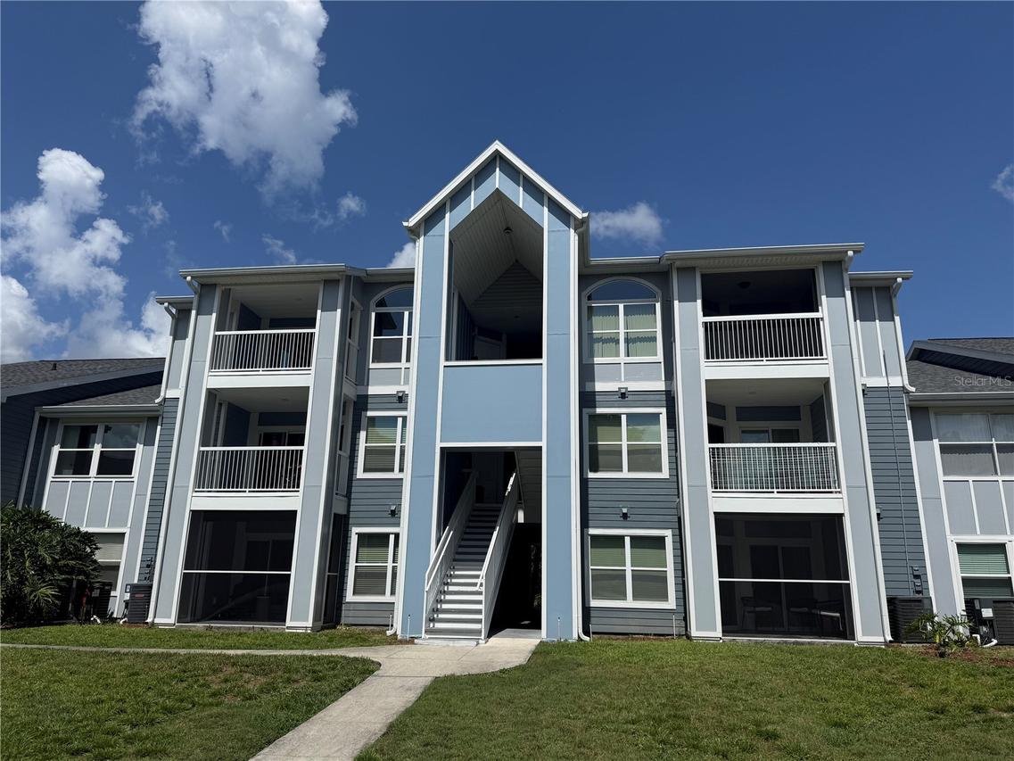 2592 Grassy Point Dr. #112, Lake Mary, FL 32746
