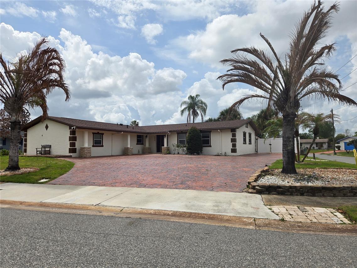 852 Ibsen Ave., Orlando, FL 32809