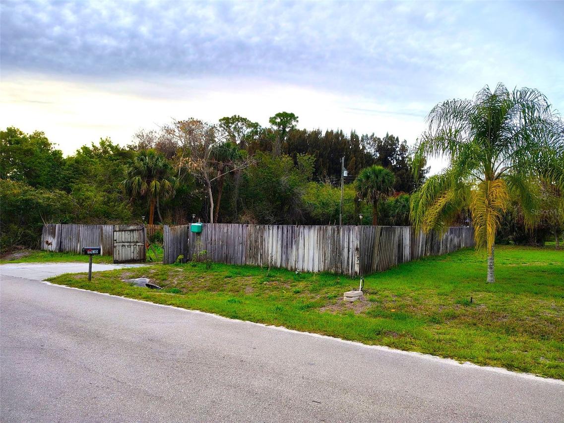 6430 86th Ln., Vero Beach, FL 32967