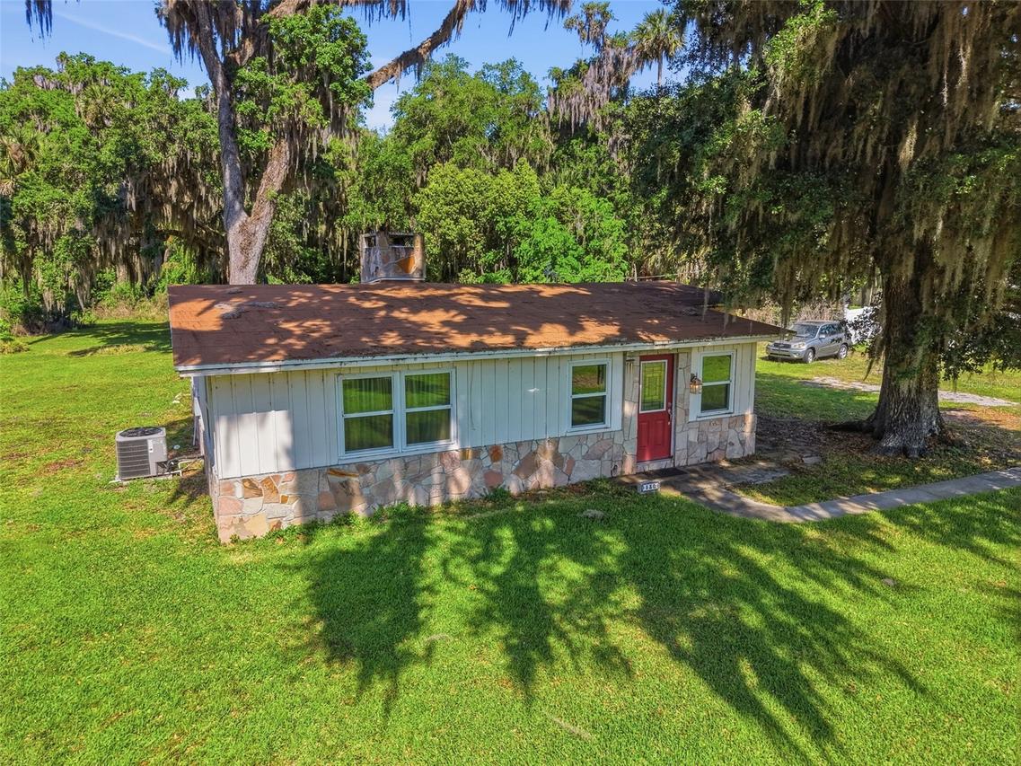 530 Stone Island Rd., Deltona, FL 32725