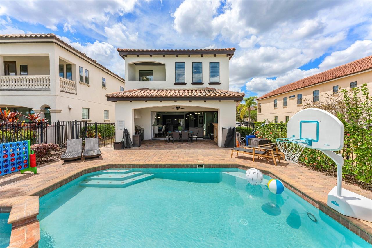 1097 Castle Pines Ct., Reunion, FL 34747