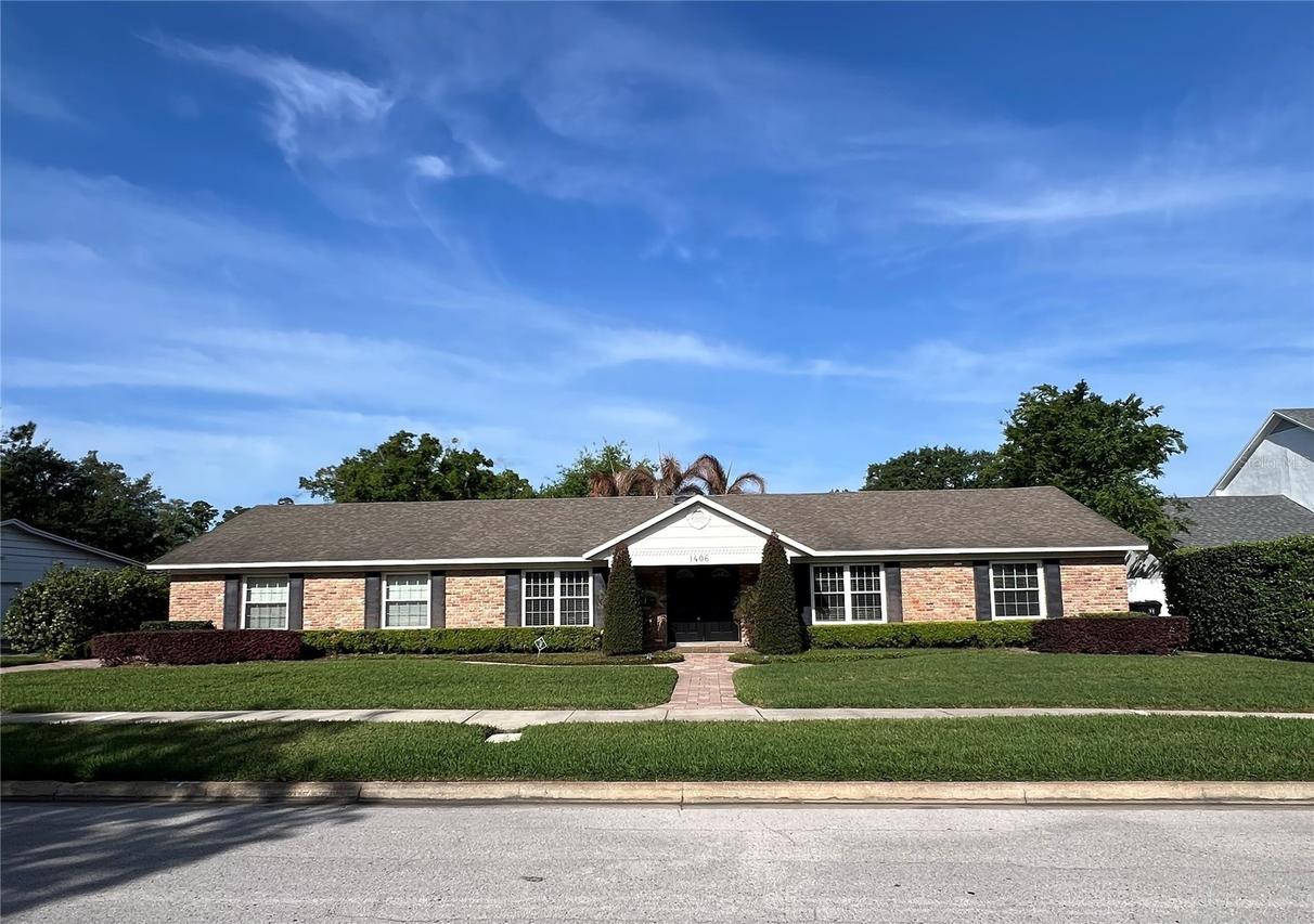 1406 Sovereign Ct., Orlando, FL 32804
