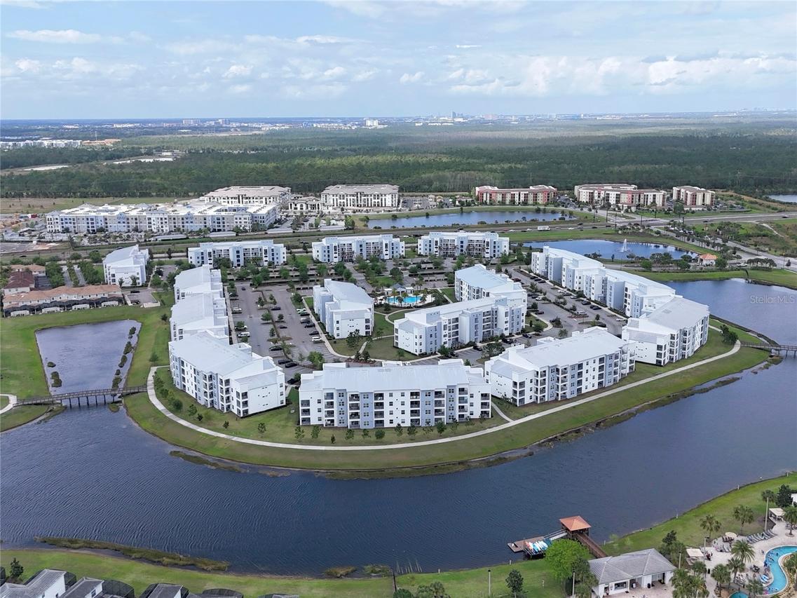 3141 Paradox Cir. #201, Kissimmee, FL 34746