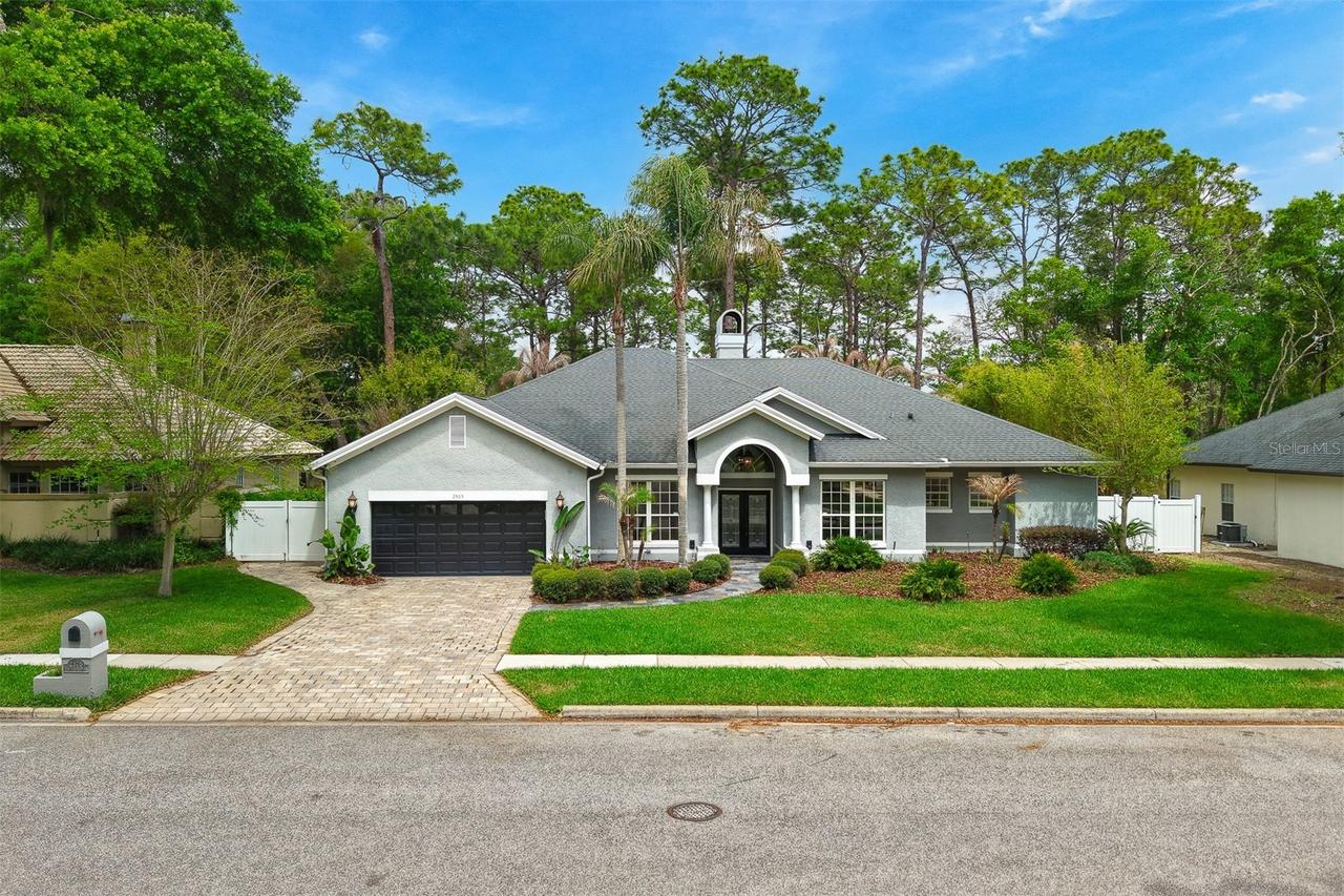 2305 Park Village Pl., Apopka, FL 32712