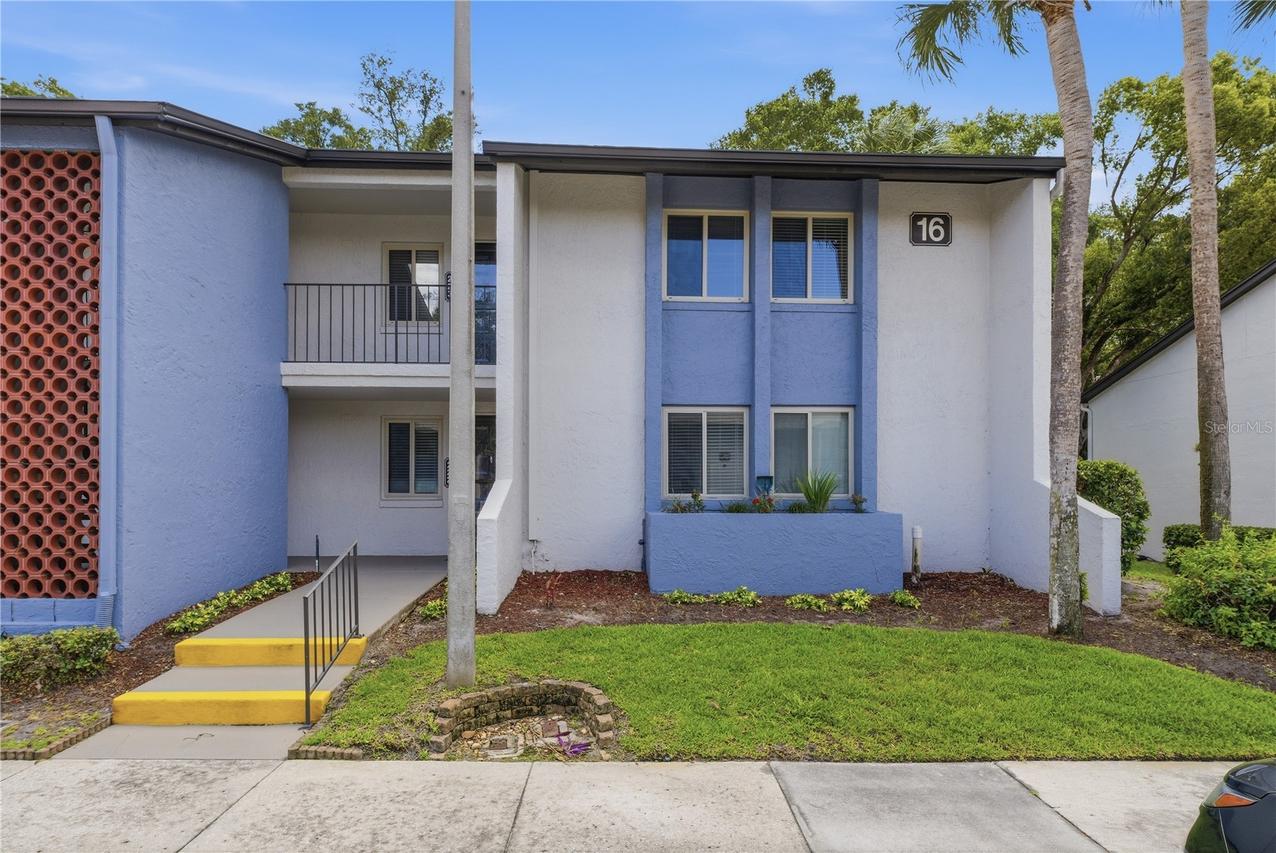 16 Escondido Cir. #223, Altamonte Springs, FL 32701