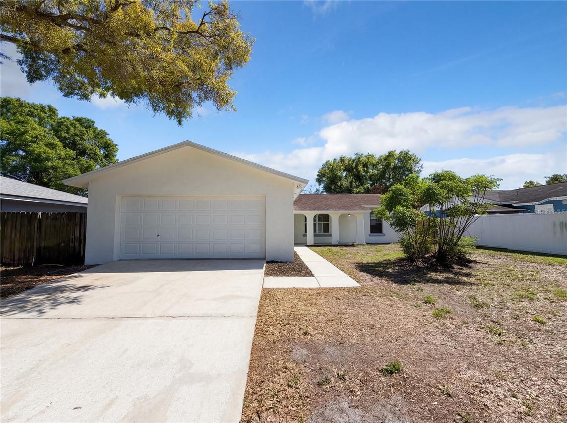 909 Winchester Ct., Brandon, FL 33510