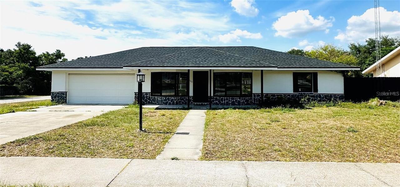 211 Marion Oaks Ln., Ocala, FL 34473