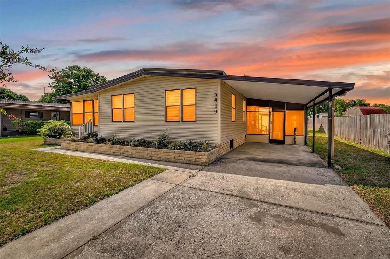 5419 Golden Gate Blvd., Polk City, FL 33868