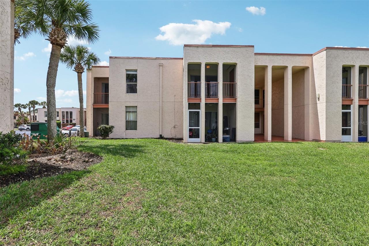 534 Orange Dr. #27, Altamonte Springs, FL 32701