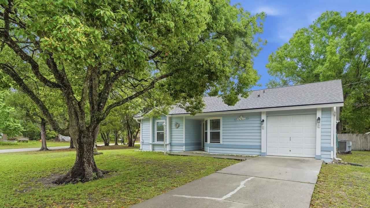 61 Floridana Rd., Debary, FL 32713