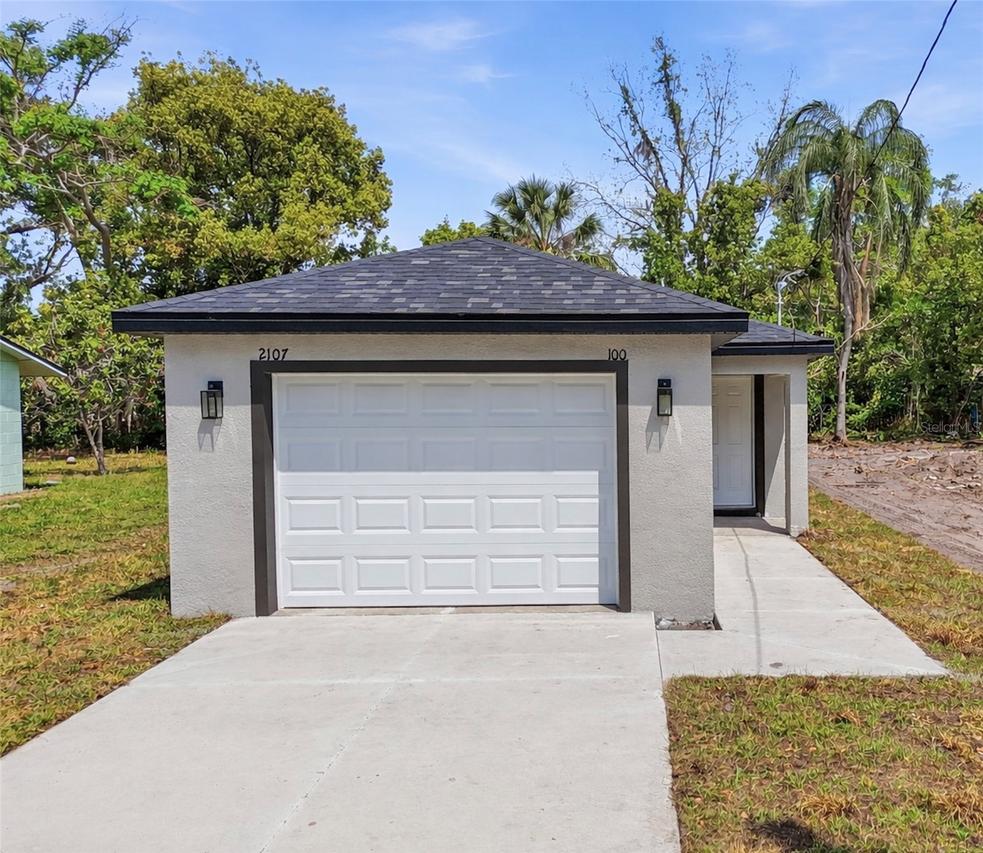 2107 Suanee Ave., Eustis, FL 32726