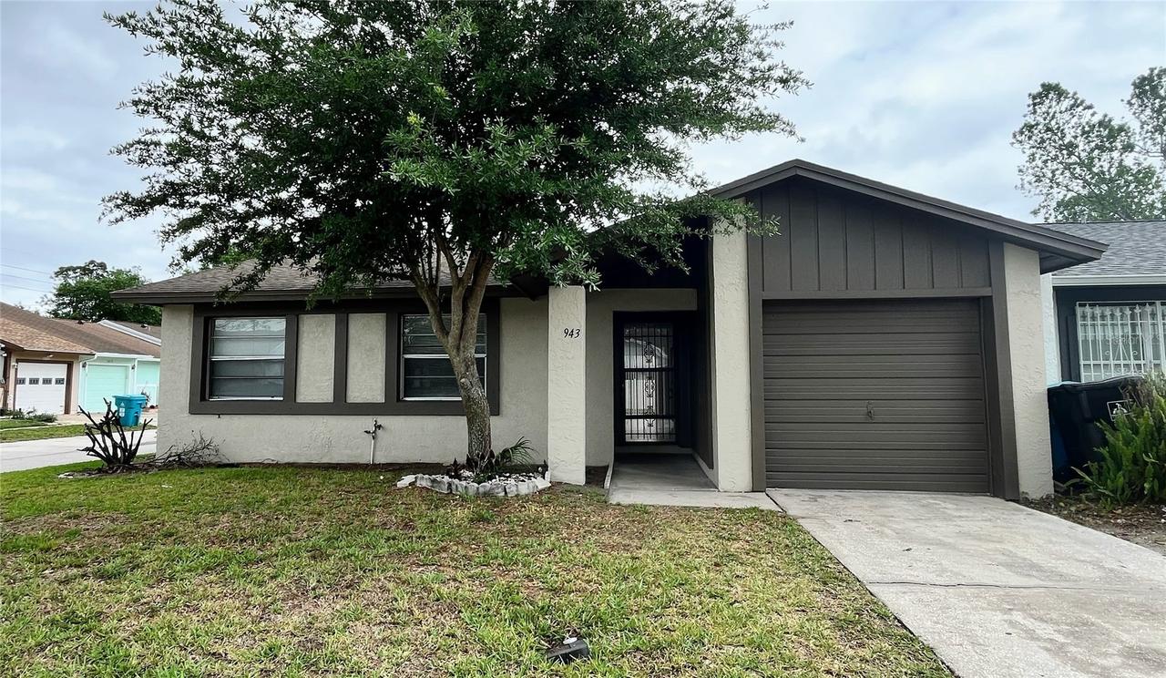 943 Oropesa Ave., Orlando, FL 32807