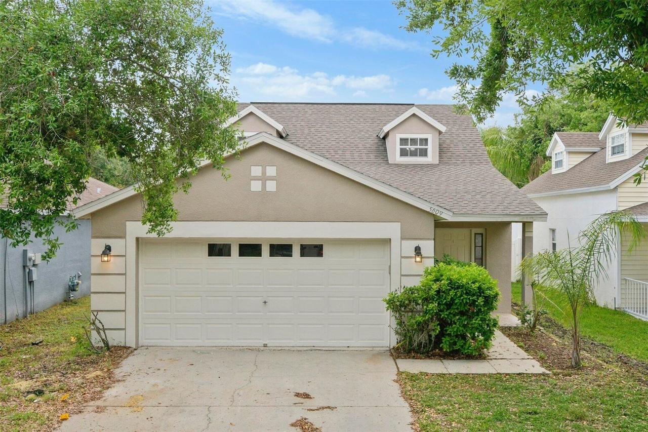 5609 Tanagergrove Way, Lithia, FL 33547