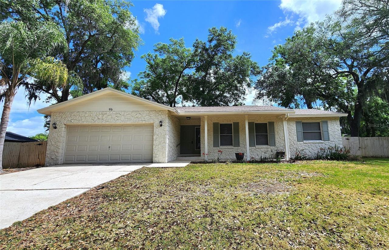 96 Hickory Tree Rd., Longwood, FL 32750