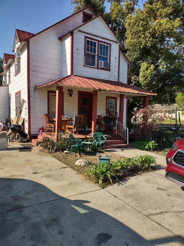 399 W 6th St., Frostproof, FL 33843