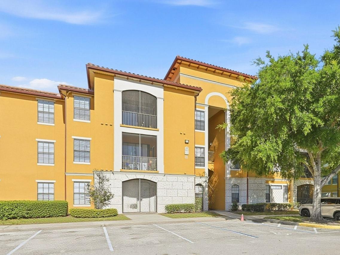 6169 Metrowest Blvd. #305, Orlando, FL 32835