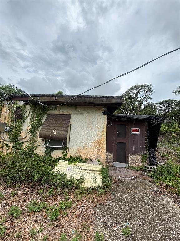 3086 Carver Ct., Sarasota, FL 34234