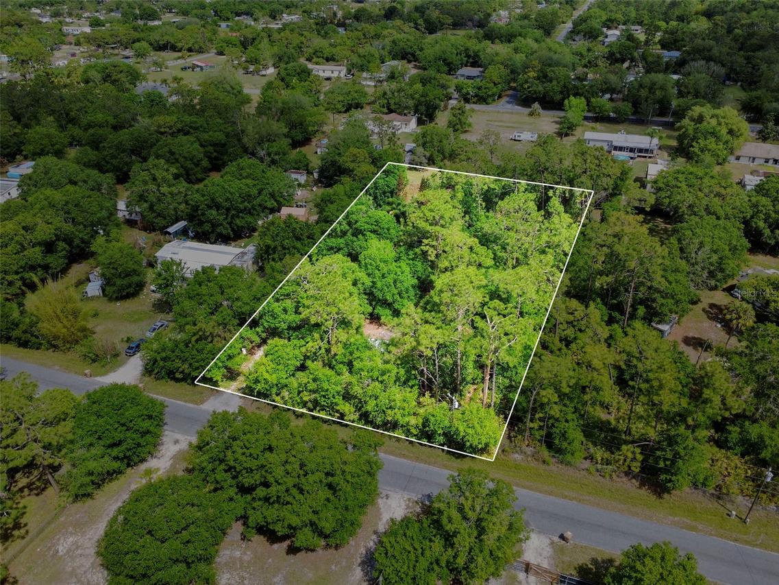 9275 Lincoln Rd., St Cloud, FL 34773