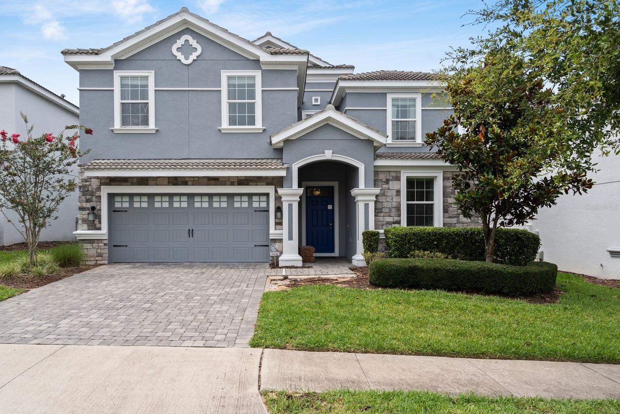 9050 Stinger Dr., Davenport, FL 33896