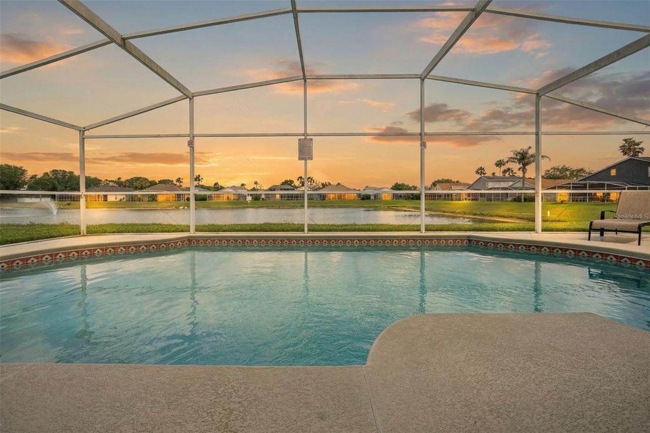 563 Bailey Cir., Davenport, FL 33897