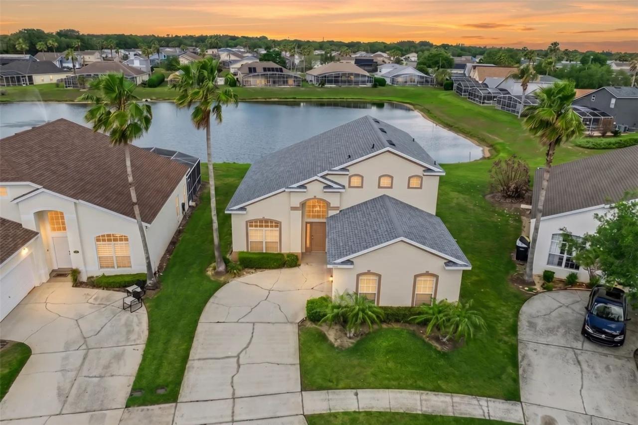 563 Bailey Cir., Davenport, FL 33897