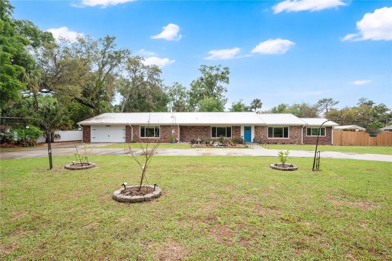 1029 Glenwood Rd., Deland, FL 32720