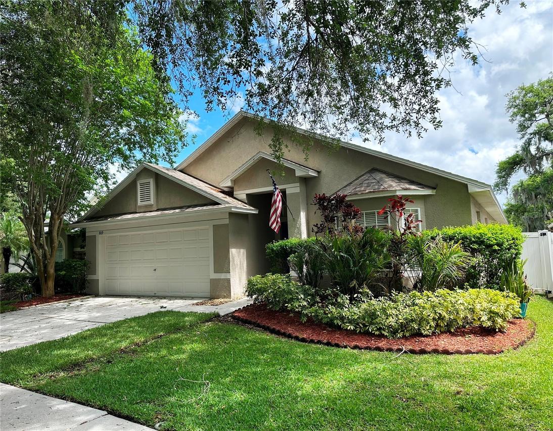 809 Straw Lake Dr., Brandon, FL 33510